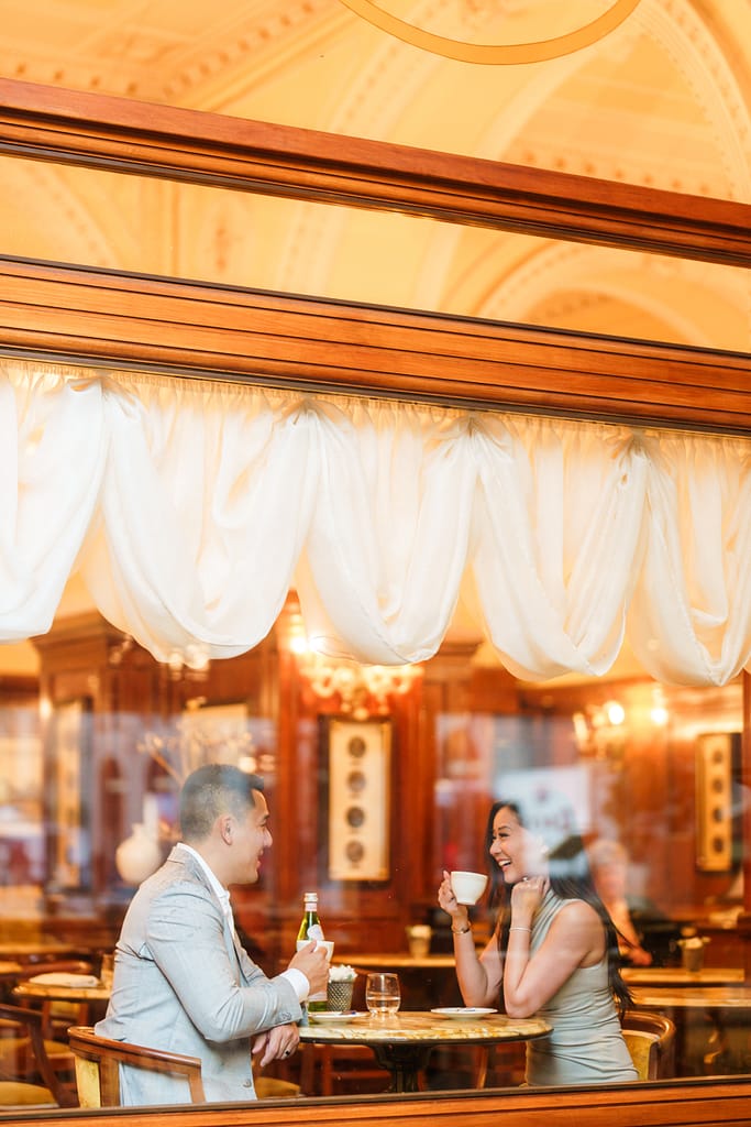 Romantic Photographer in Florence
